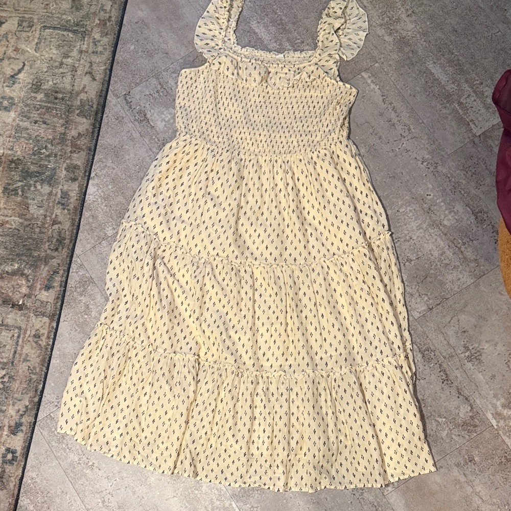 Old Navy Cream Smocked Maxi Dress